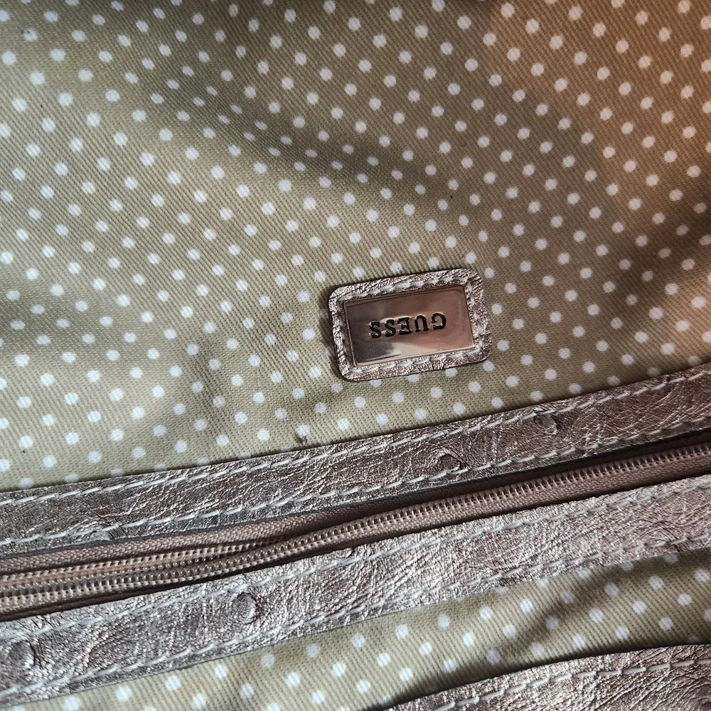 Vtg Guess Samba Metallic  Handbag Large Hobo Purse & Strap Retro Wood Handle‎